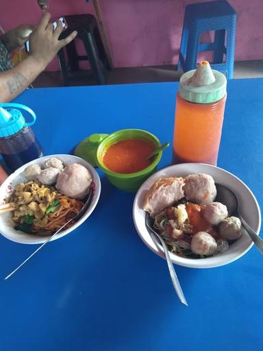 KEDAI BASO&MIE AYAM MAS SENO