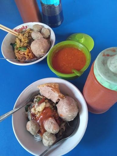 KEDAI BASO&MIE AYAM MAS SENO