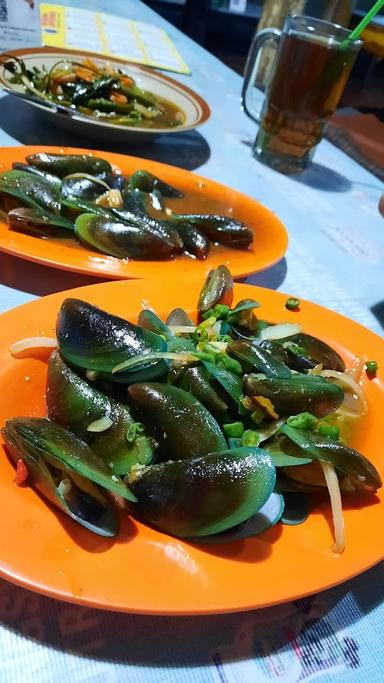 LAUTAN MERAH SEAFOOD