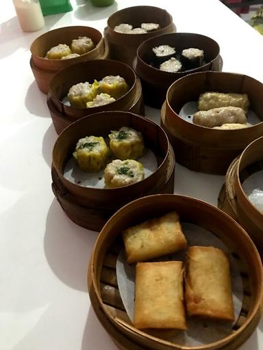 LOKALI KITCHEN&DIMSUM