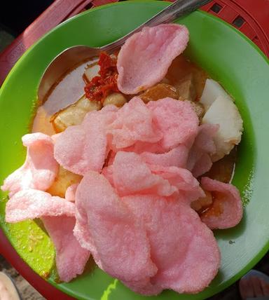 LONTONG SAYUR PADANG UDA PERO