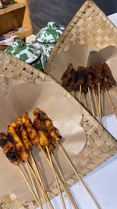 MAJENG MAYENG SATAY KIOSK