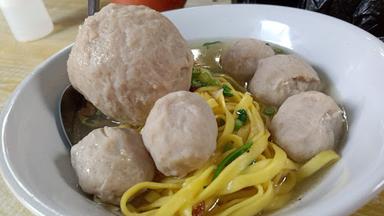 MIE BAKSO SOLO MAS MEDI