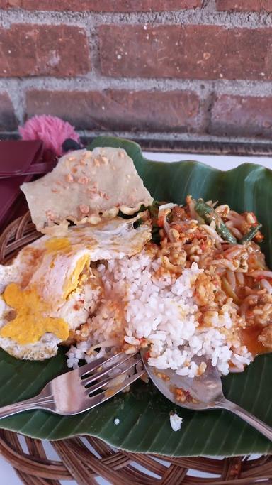 PECEL KEDIRI PAK TONO