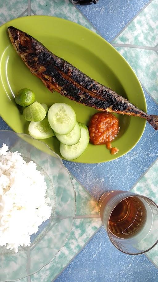 PONDOK IKAN BAKAR