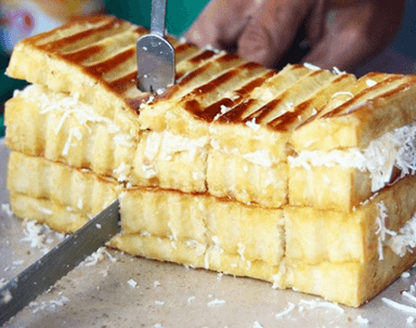 ROTI BAKAR OM PANDA