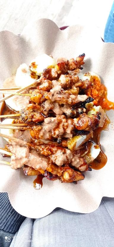 SATE AYU IMAM BONJOL