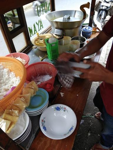 SOTO AYAM KHAS MADURA SOYAMADAS