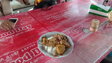 WARUNG GUDEG YOGYA & AYAM PENYET