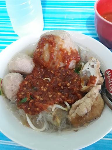 YAN BASO SOLO