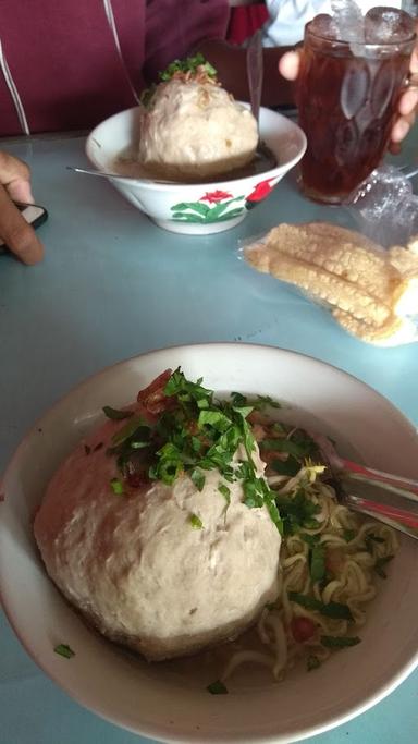 BAKSO GOYANG LIDAH