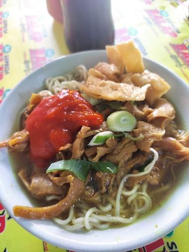 MIE AYAM SPECIAL JAMUR MOGA INDAH