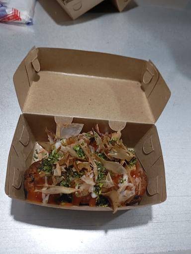 RIZKI TAKOYAKI COMAL 3