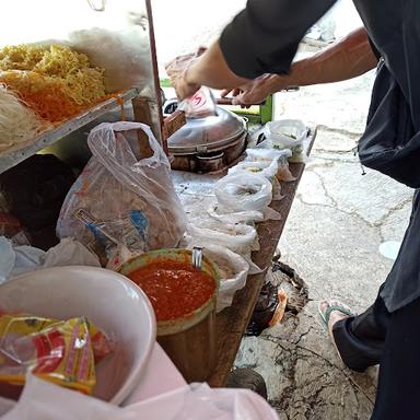 BAKSO NAGROG (MANG IJAJ)