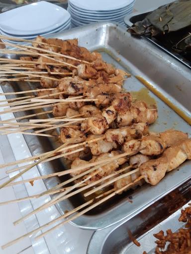 NASI GORENG KAMBING KEBON SIRIH PASUNDAN