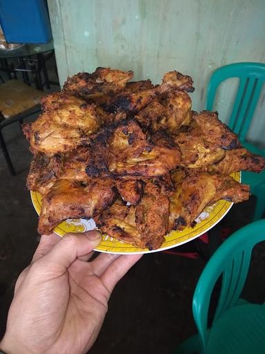 RM CAHAYA BINTANG. (MASAKAN PADANG)