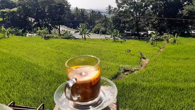 WARUNG NASI NUR ALIF