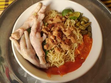 BAKMI AKANG 88 ( GACOAN MIE ASLI KHAS TANGERANG ) EST. 2020 PERUM BINONG - CURUG - KARAWACI