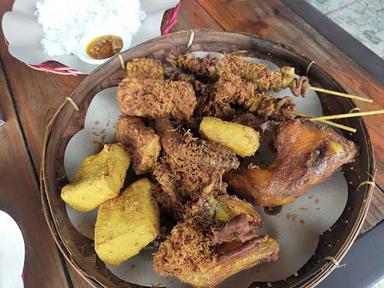 AYAM GORENG PEJANTAN 88 SUKABAKTI