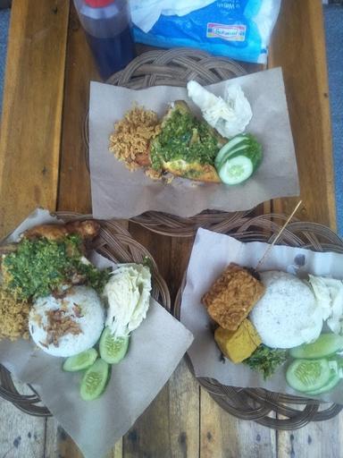 AYAM GORENG PENYET SAMBEL IJO WAROENG BANG NOOR