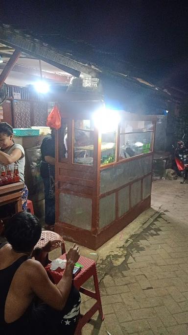 BAKSO BUDHE JUMEAT - JURAGAN MEATBALLS