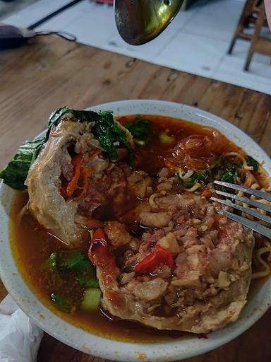 BAKSO MAS KARYO SOLO