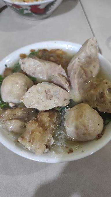 BAKSO RUSUK BENGAWAN SOLO