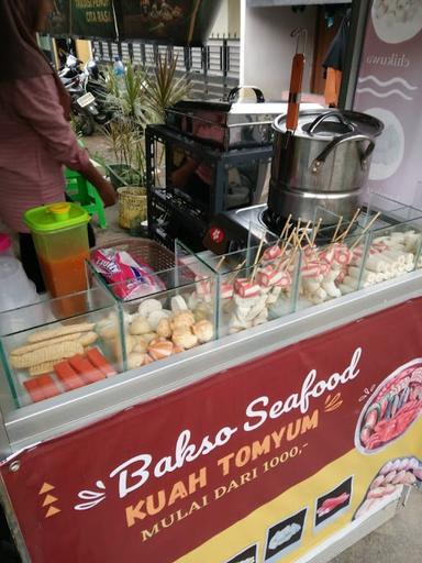 BAKSO SEAFOOD KUAH TOMYAM