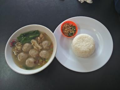 BUBUR AYAM PAK GENDUT