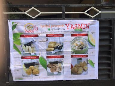 KEDAI PEMPEK YASMIN