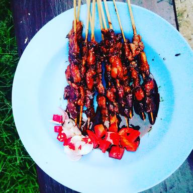 SATE BEBEK DAN SOP BEBEK MFR