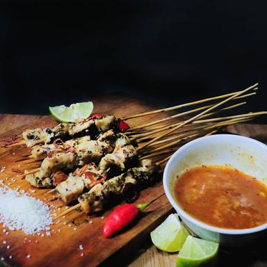 SATE TAICHAN BANG BEWOK