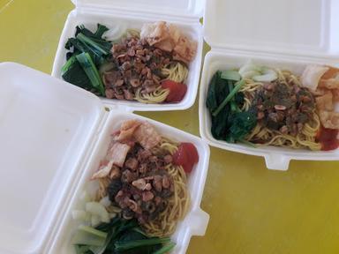 SARANG BAKSO DAN MIE AYAM