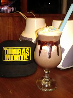 Photo's Tumbas Mimik Milkshake And Coffee(ꦠꦩꦧꦱꦩꦩꦏ)