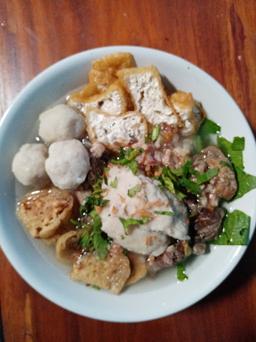 Photo's Bakso Mercon Pak Broto - ꦧꦏꦱ​ ꦩꦕꦤ​ ꦥꦏ​ ꦧꦠ