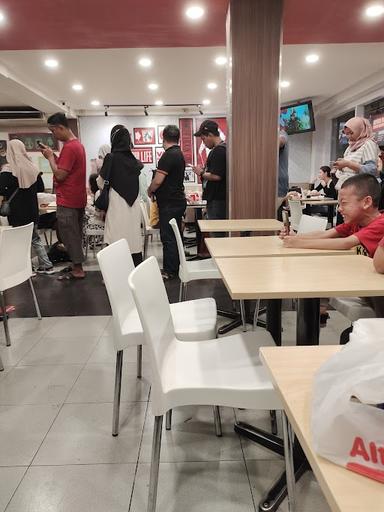 KFC - FOODPOINT MALIOBORO