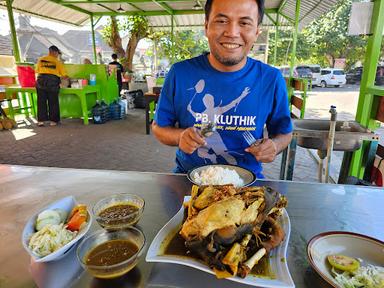 SATE KAMBING MUDA MBAK RESTY CABANG 2