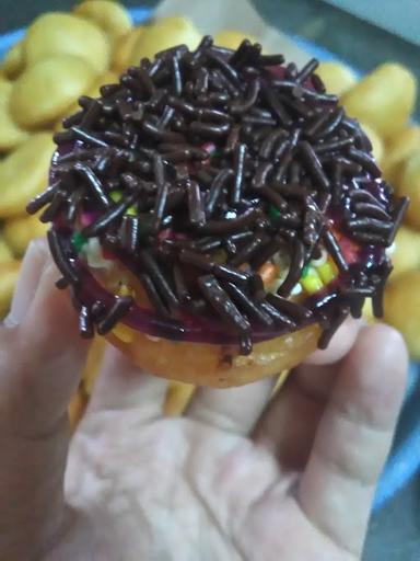 SUBUR DONAT