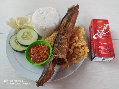 WARUNG PECEL LELE RIKA