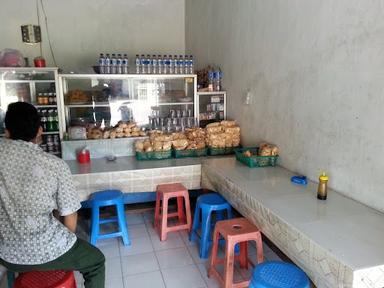 WARUNG BLITAR