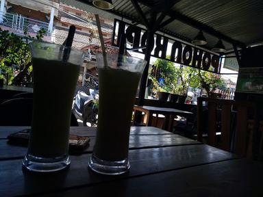 POHON KOPI