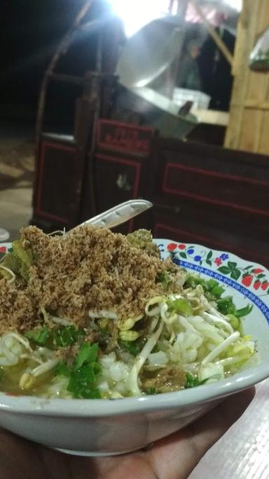 SOTO KAMBING DAU