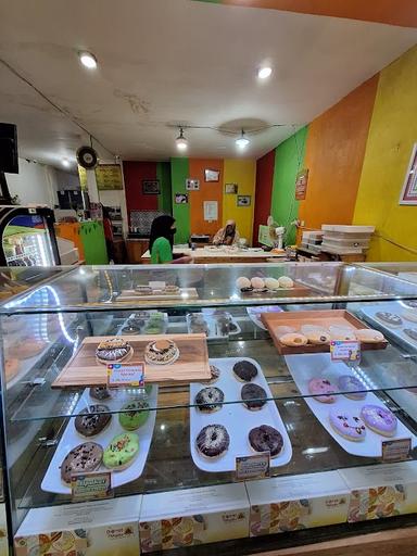 OUTLET BOJONGSOANG DONAT MADU