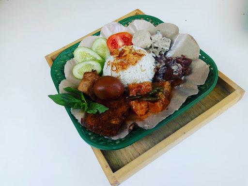 GUDEG & AYAM IBU ATUN