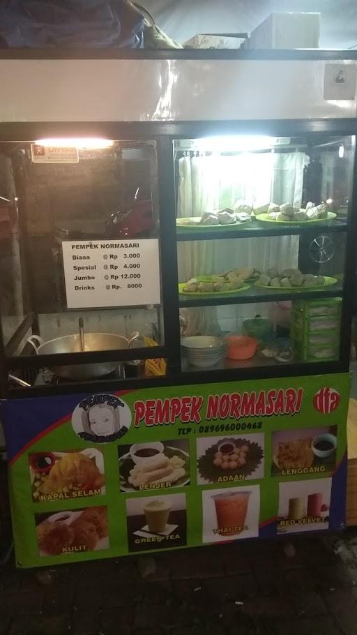 PEMPEK NORMASARI