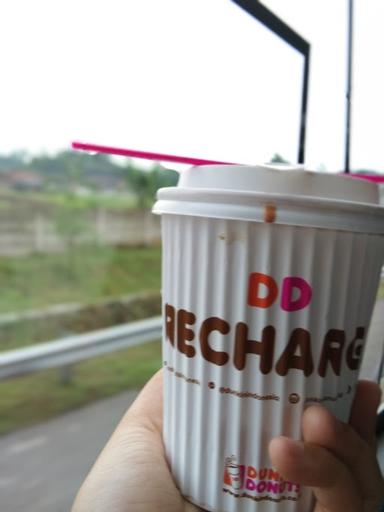 DUNKIN DONUTS SPBU PAKIS