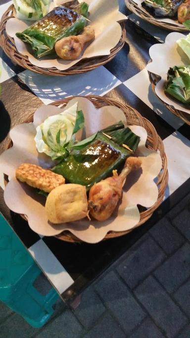 NASI BAKAR POMAS