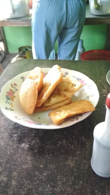 WARUNG SOTO MBAH LOLO