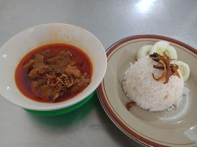 WARUNG NASI DAN KEDAI KOPI KHUMAIRAH