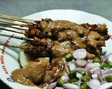 BALUNGAN & SATE AYAM KANG RIKO